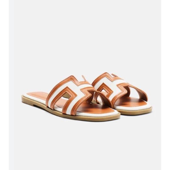 Fashion Nova Shoes - Women’s Fashion Nova Endless Fun Flat Sandal Size 8 NIB Slip On Tan White Boho